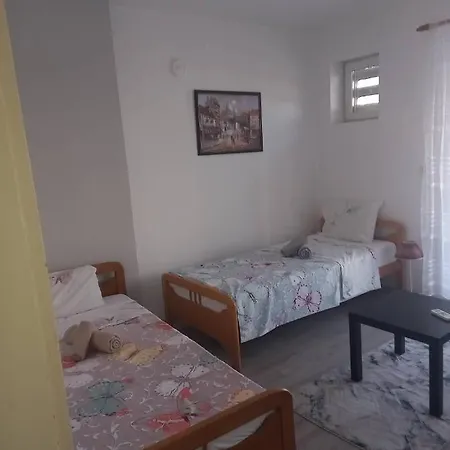 Petrograd Sk Centar Апартаменти *